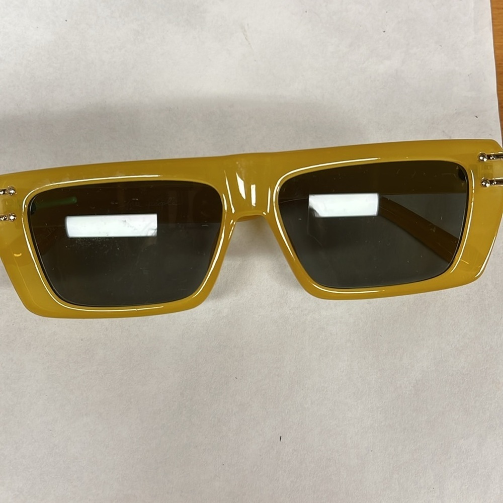 Free People Head Hunk Aviator Yellow Sunglasses - Picture 4 of 5
